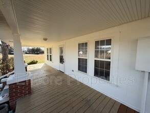 Building Photo - 1500 Money Penny Ct