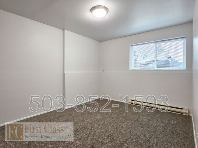 Building Photo - 47 Eagle Crest Dr
