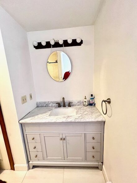 Building Photo - 188 Fernwood Dr