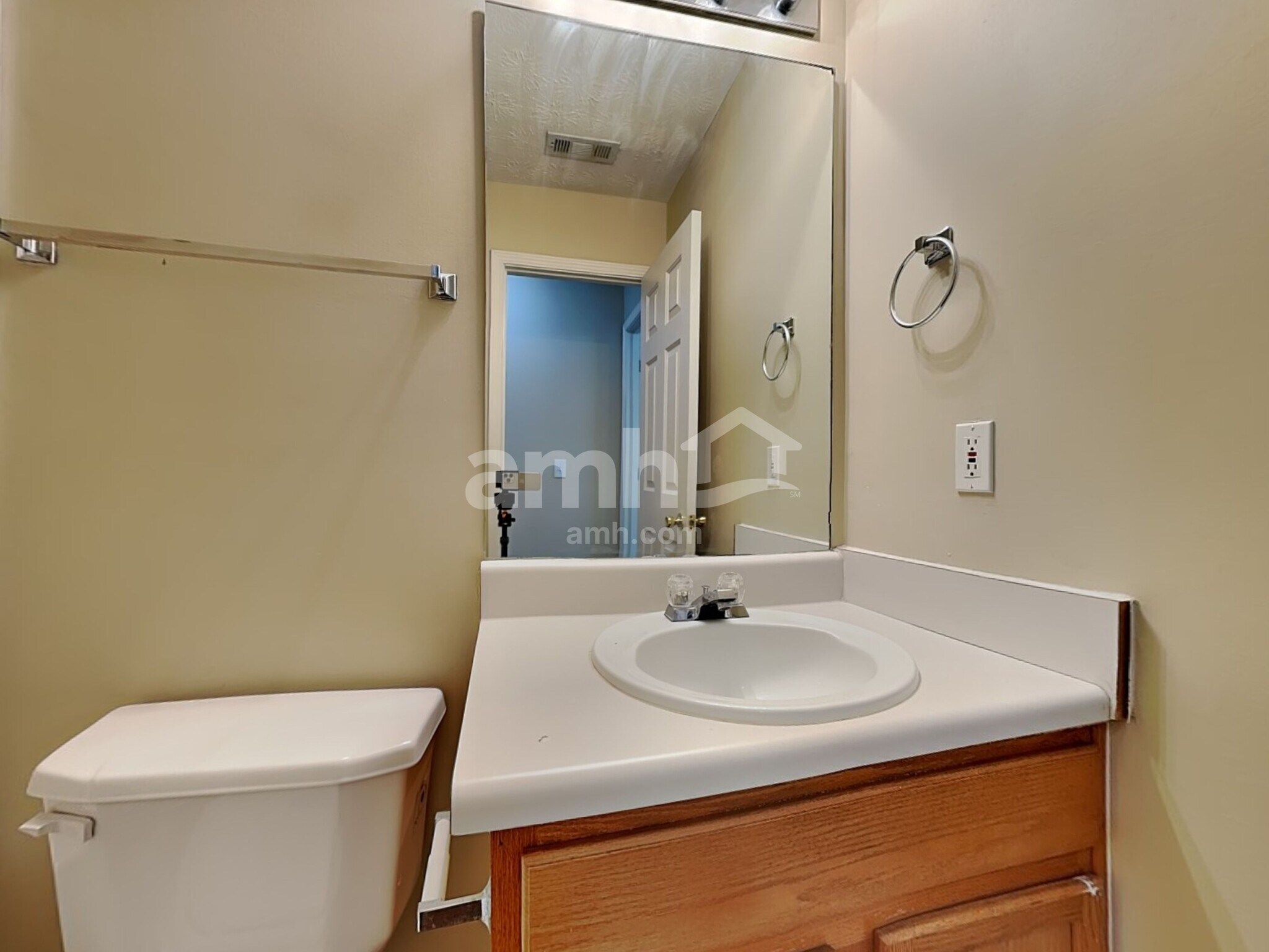 Building Photo - 836 Windcroft Cir NW