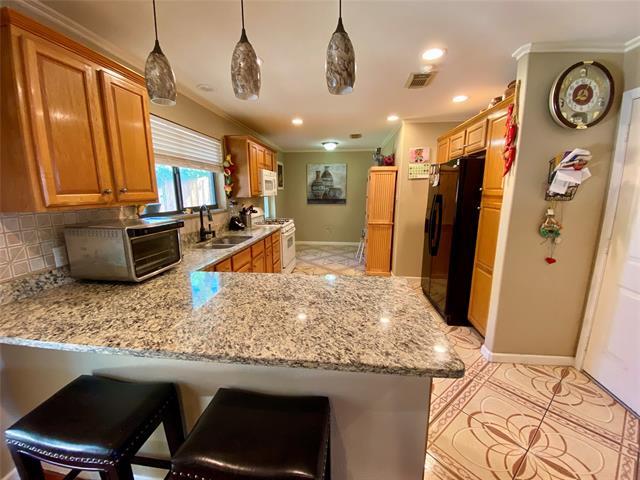 Building Photo - 2905 Sun Valley St