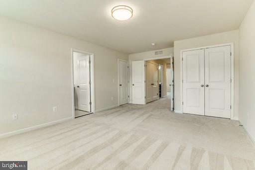 Building Photo - 8931 Garrett Way