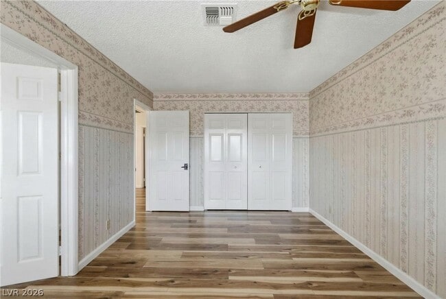 Building Photo - 3321 Basque St