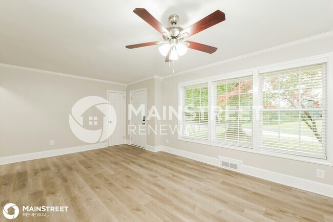 Building Photo - 2997 Avalee St