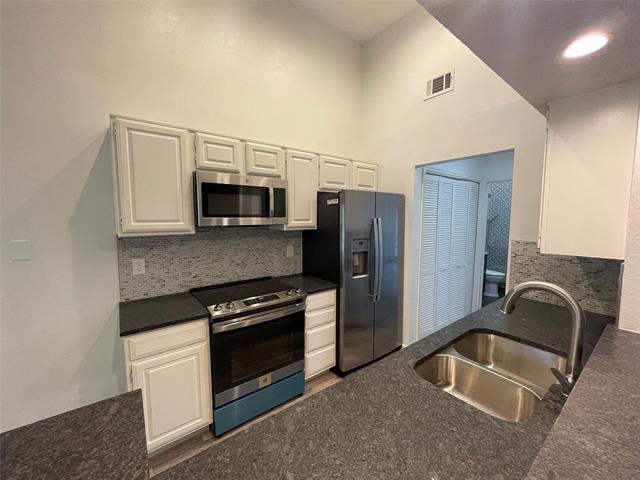 Building Photo - 2506 Wedglea Dr