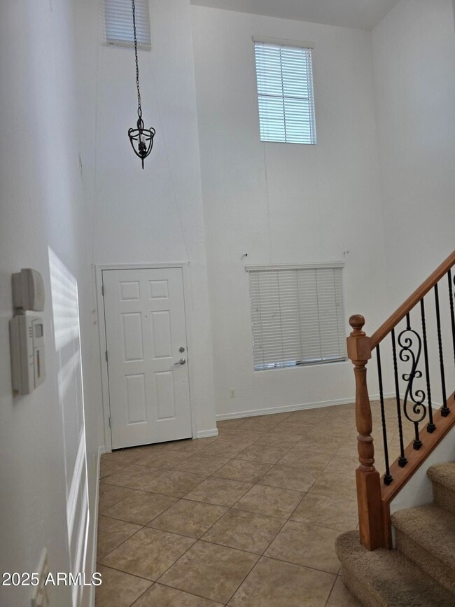 Building Photo - 16206 N 22nd Ln