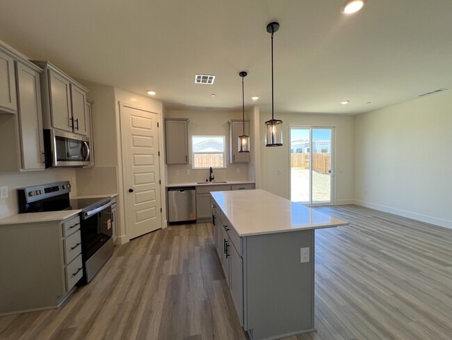 Building Photo - 8234 Violet Rose Ct
