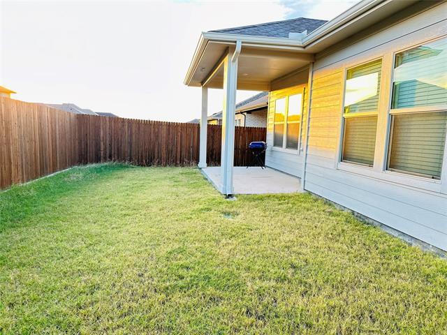 Building Photo - 205 Travine Dr