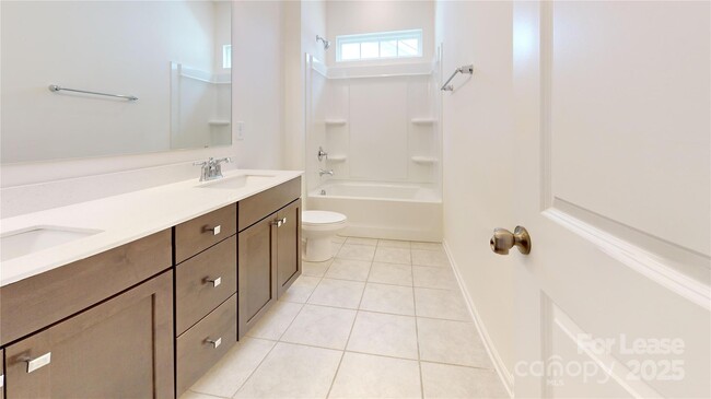 Building Photo - 3719 Wave Rock Ct