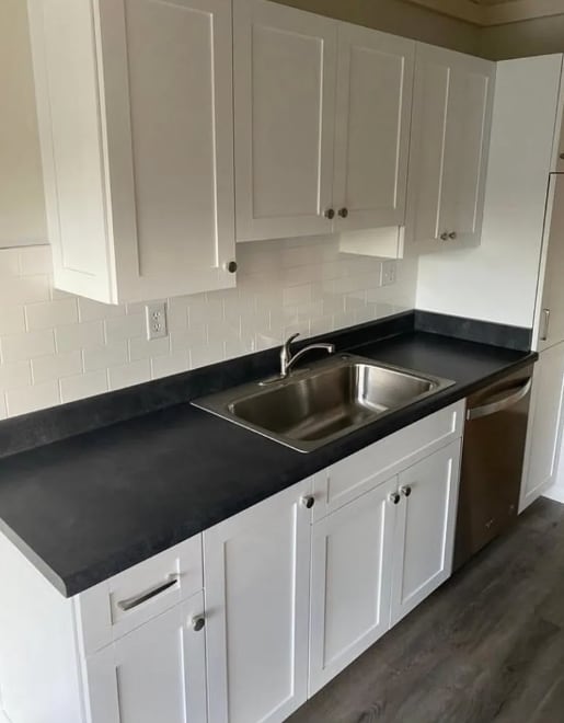 Building Photo - 985 S Idaho St