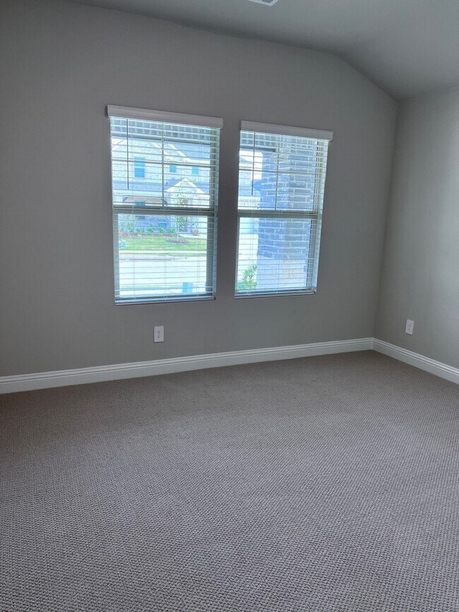Primary Photo - 601 Huntley Dr