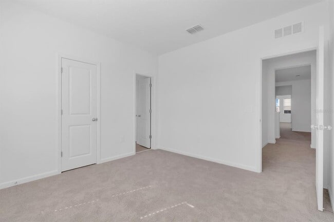 Building Photo - 2803 Maloof Dr