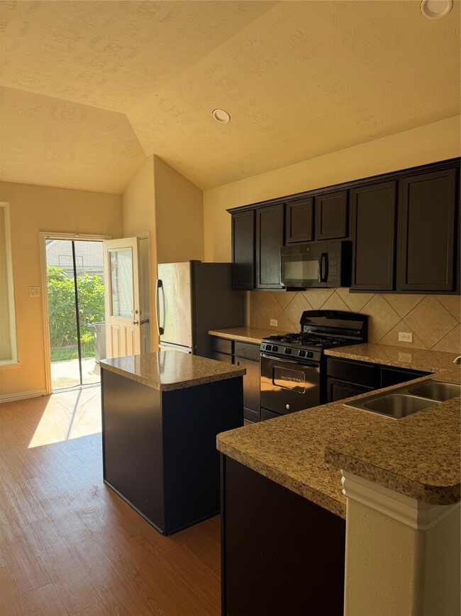 Building Photo - 7534 Abbey Point Ln