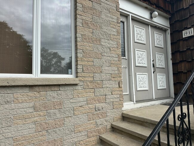Building Photo - 91 Bailey Ln