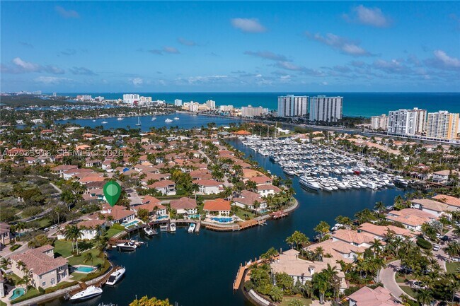 Building Photo - 954 Sanibel Dr