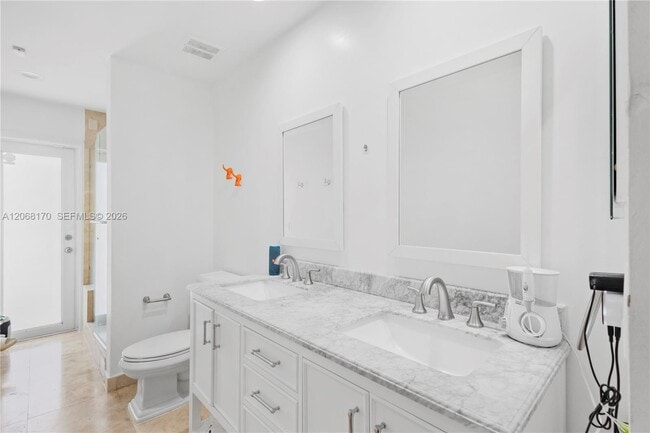 Building Photo - 9717 SW 111th Terrace