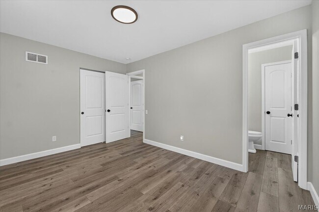 Building Photo - 328 Danworth Ct