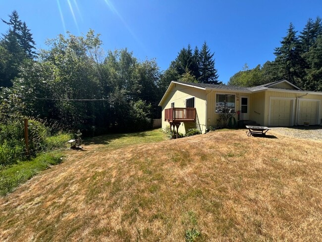 Building Photo - 1496 Saddle Club Rd SE