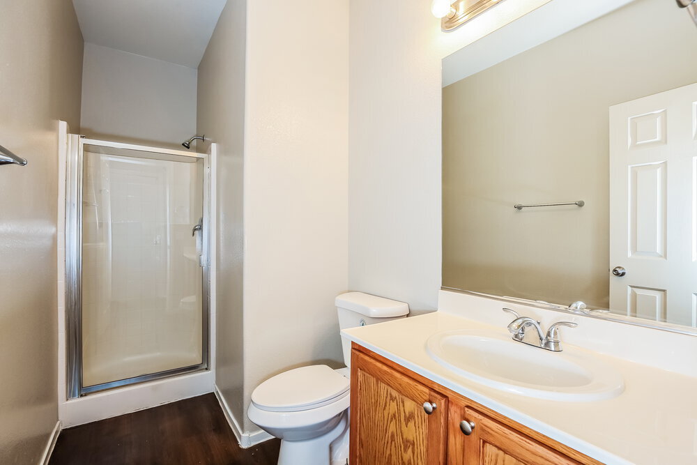 Building Photo - 6140 Withrow Downs St