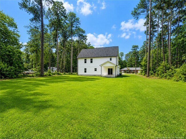 Building Photo - 621 Blawell Cir