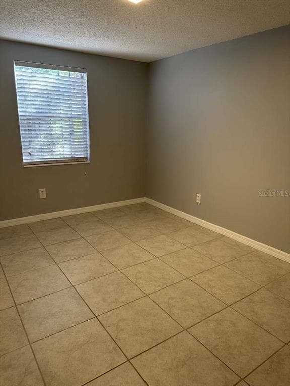 Building Photo - 3607 E Lambright St