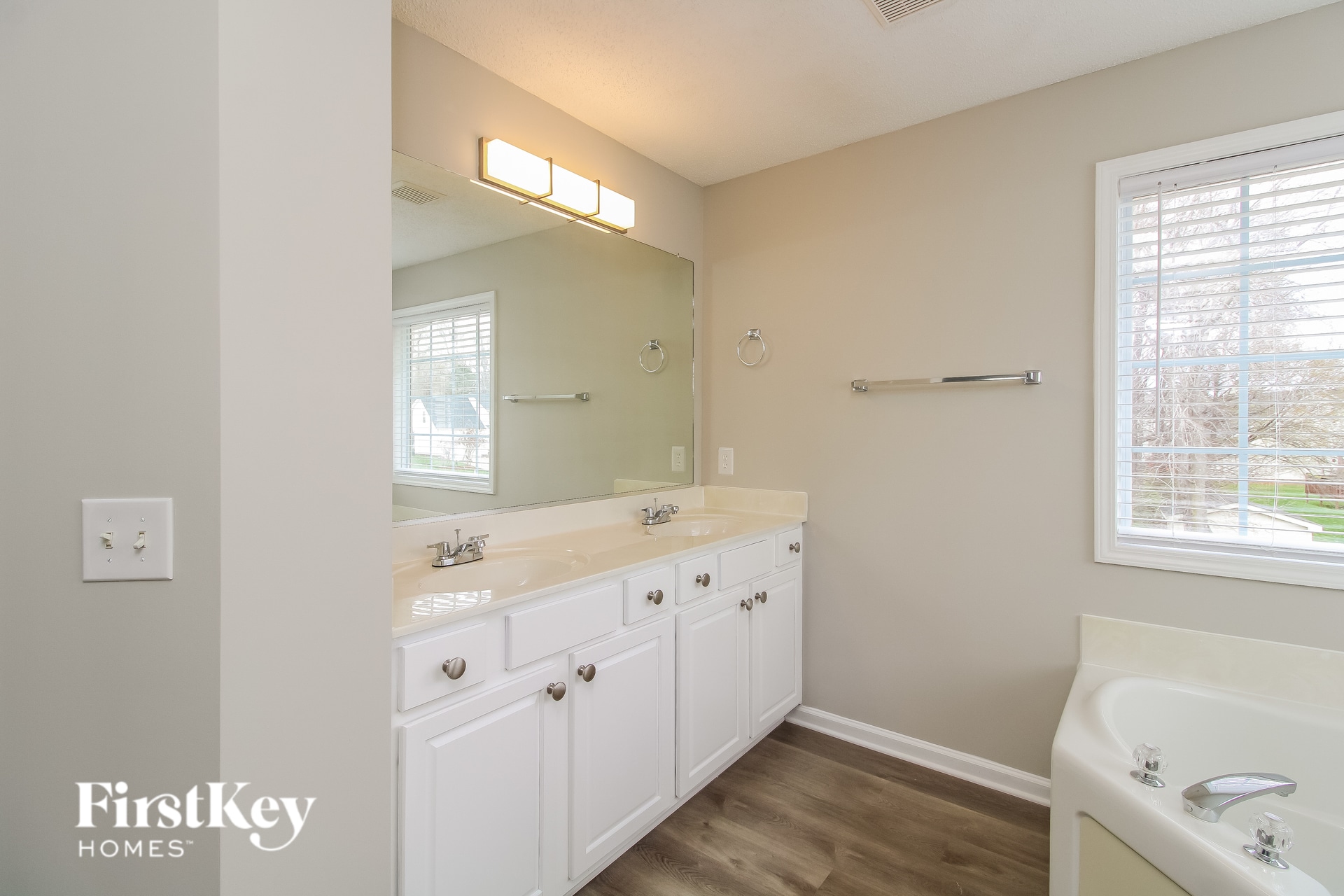 Building Photo - 2123 Liberty Valley Rd