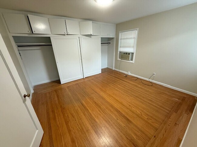 Building Photo - Charming 1 bed/1 bath Living Near Downtown Livermore