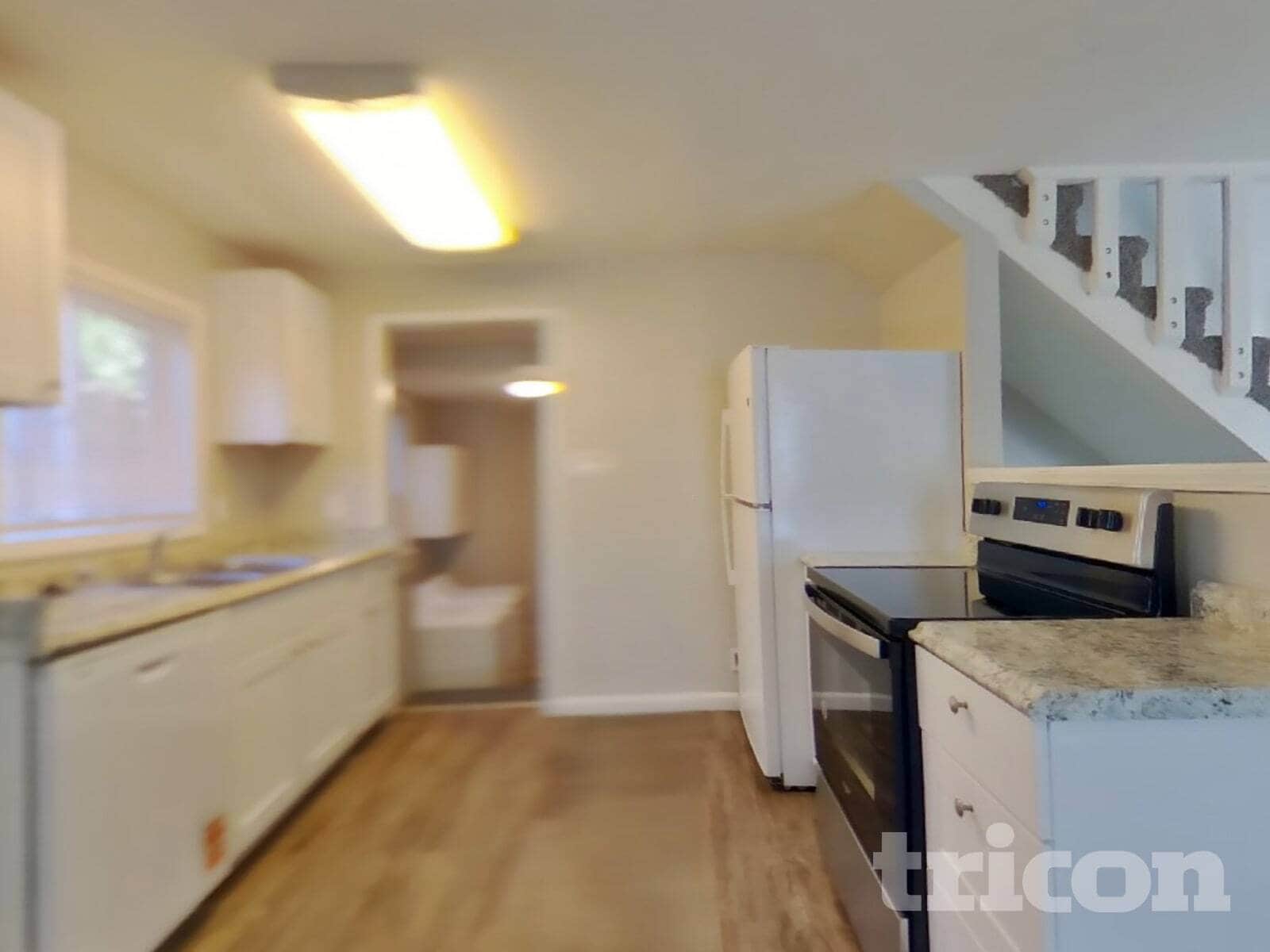 Building Photo - 1165 Buena Vista Ave