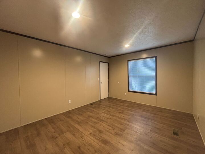 Building Photo - 601 Kathy St