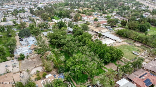 Building Photo - 7716 Wenda Dr