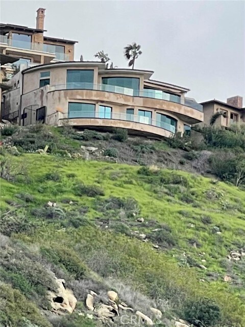 Building Photo - 648 Mystic View