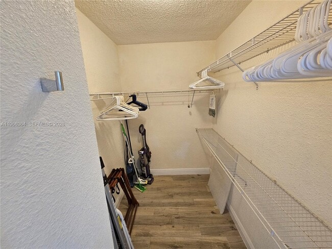 Building Photo - 2501 S Ocean Dr