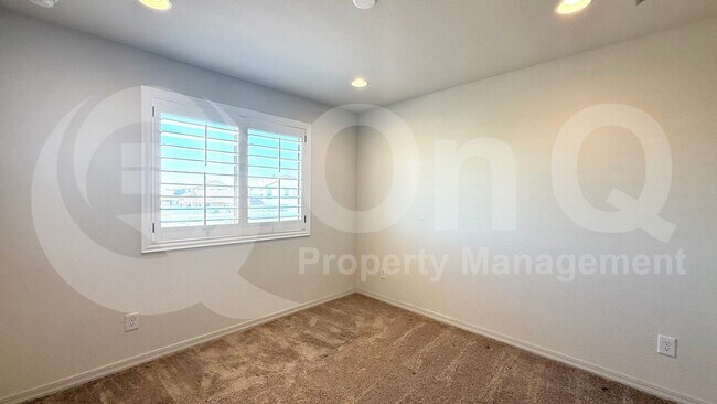 Building Photo - 5655 N 88th Ln