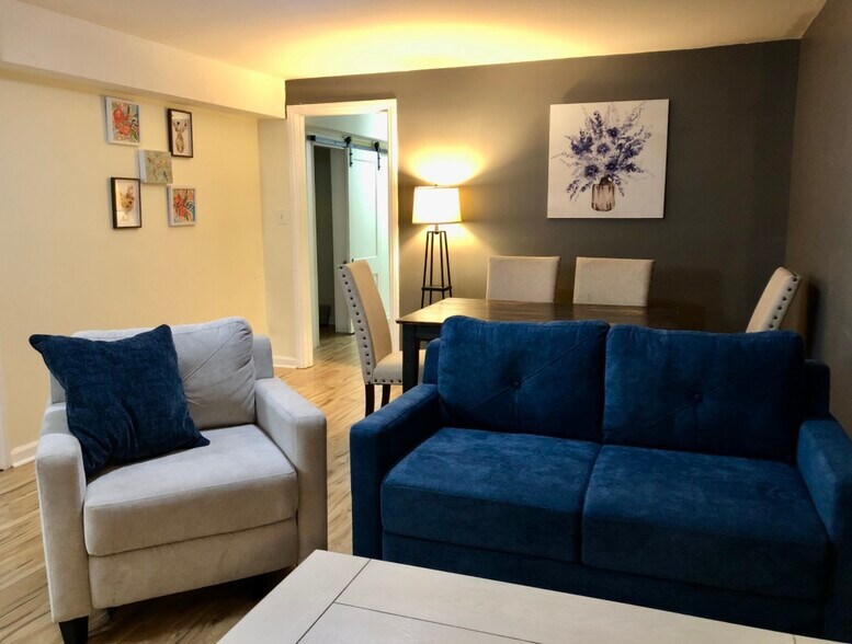 Primary Photo - 8 Battery Dr