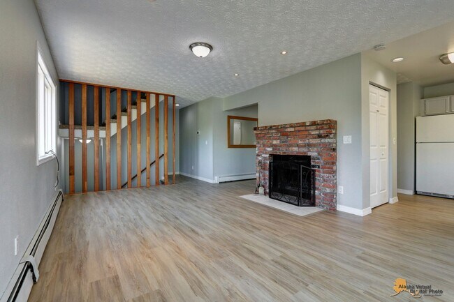 Building Photo - 4701 Grumman St