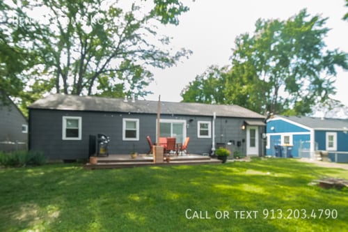 Building Photo - 6217 Glenwood-