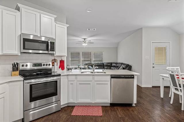 Building Photo - 208 Sunny Corner Rd