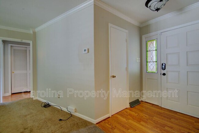 Building Photo - 6412 Tomahawk Ln