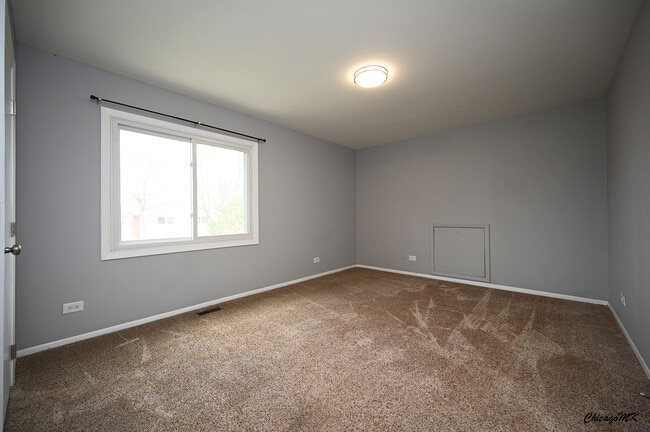 Building Photo - 744 Concord Dr