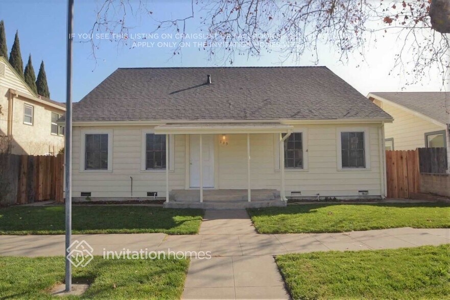 Primary Photo - 135 N 5th St