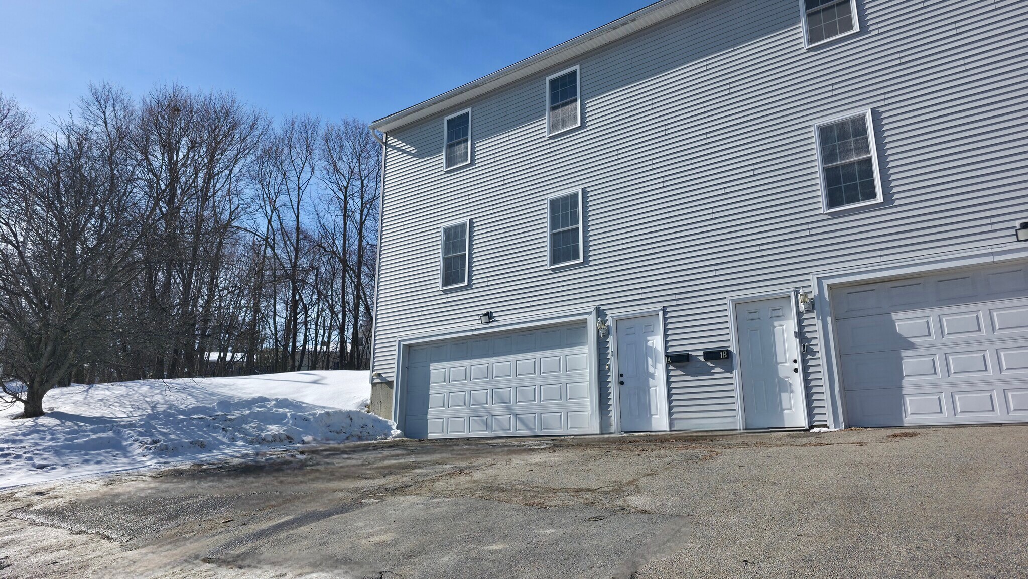 Building Photo - 1 Rosamond St