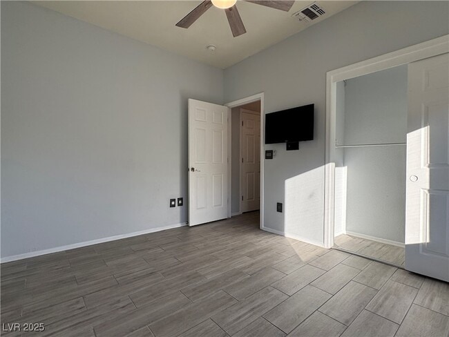 Building Photo - 1396 Couperin Dr