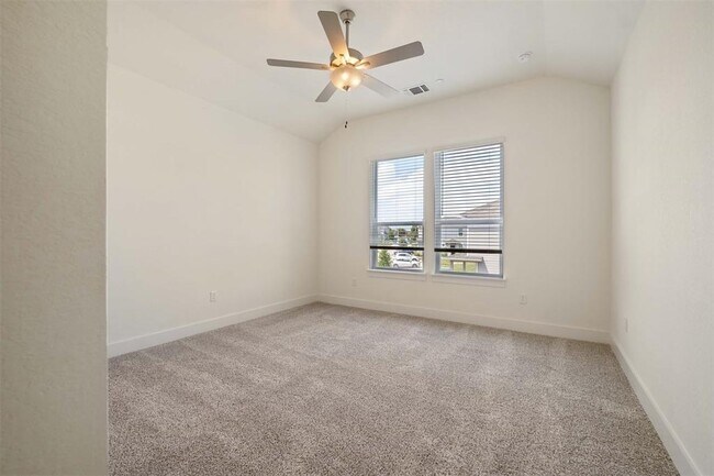 Building Photo - 11202 Gadsen Ln