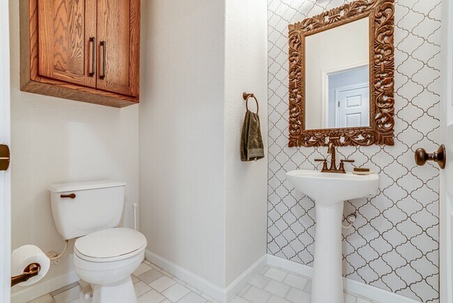 Building Photo - 6308 Parsley Hill