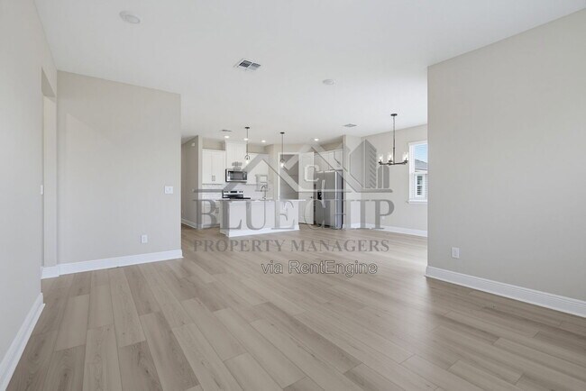 Building Photo - 1008 British Cir