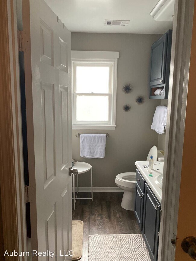 Building Photo - 2 br, 2 bath House - Campus Courtyard @ Ma...
