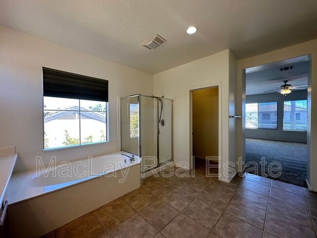 Building Photo - 7847 E Portobello Ave