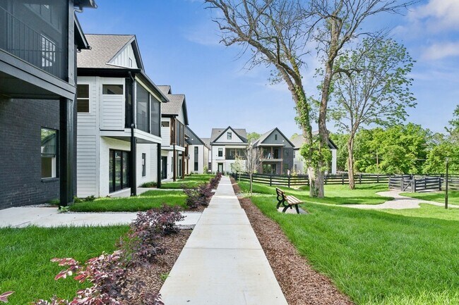 Building Photo - 342 Sophia Rain Dr