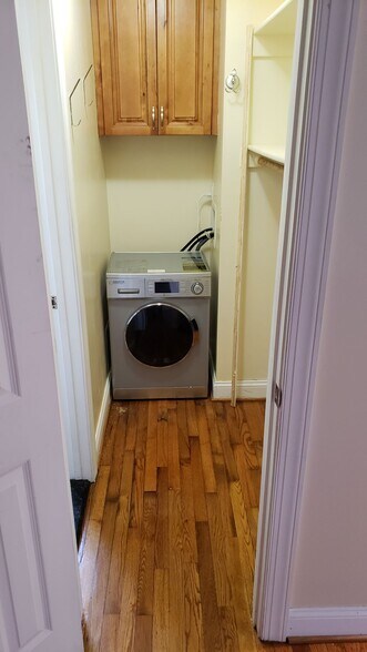 Building Photo - 3656 New Hampshire Ave NW