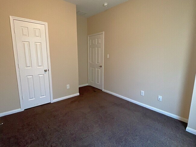 Building Photo - 8138 Gallahad St